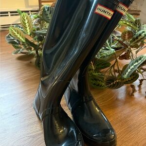 Hunter Black Women's Winter & Rain Boots